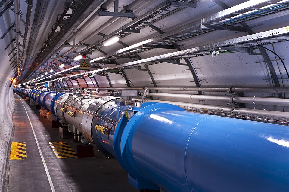 View of the LHC tunnel sector 3-4